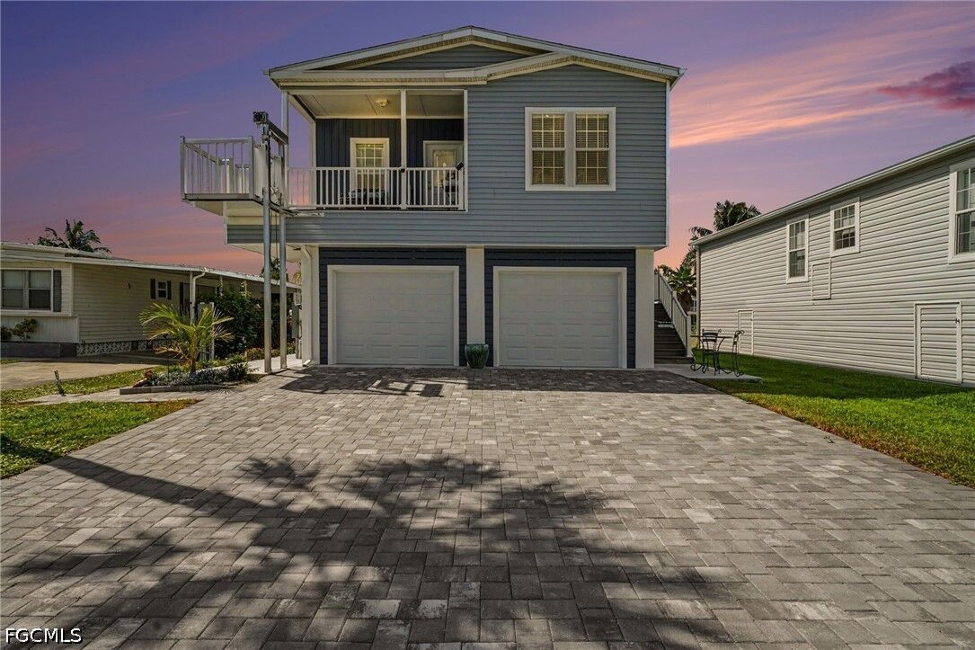 Property Photo: 11301 Bayside Boulevard FL 33931
