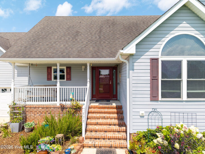Property Photo:  573 Snowden Road  NC 27958 