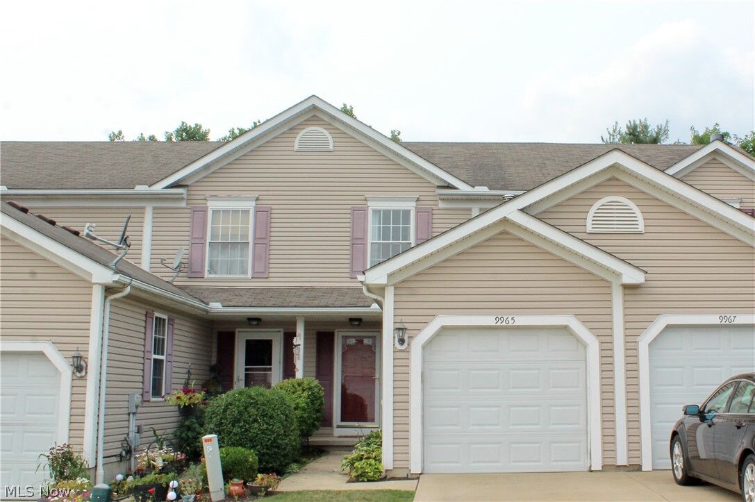 Property Photo:  9965 Beverly Lane  OH 44241 