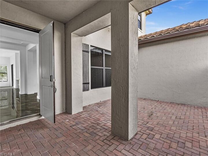 Property Photo:  4784 Sophia Dr  FL 34142 