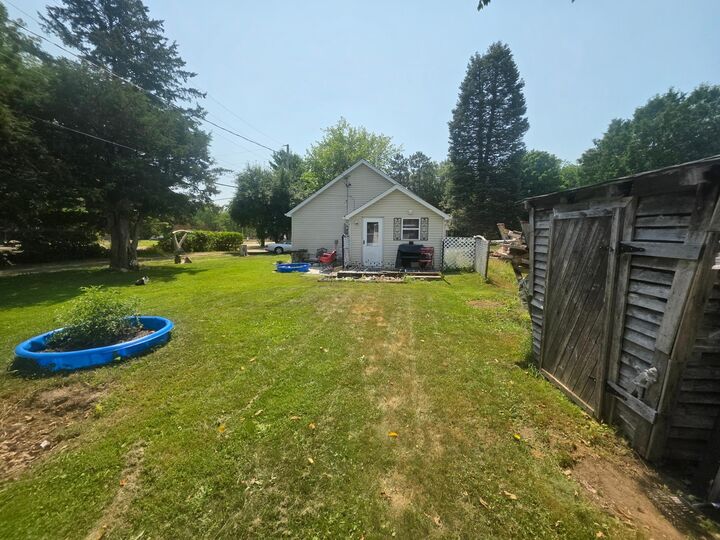 Property Photo:  225 4th Street NE  MN 56441 