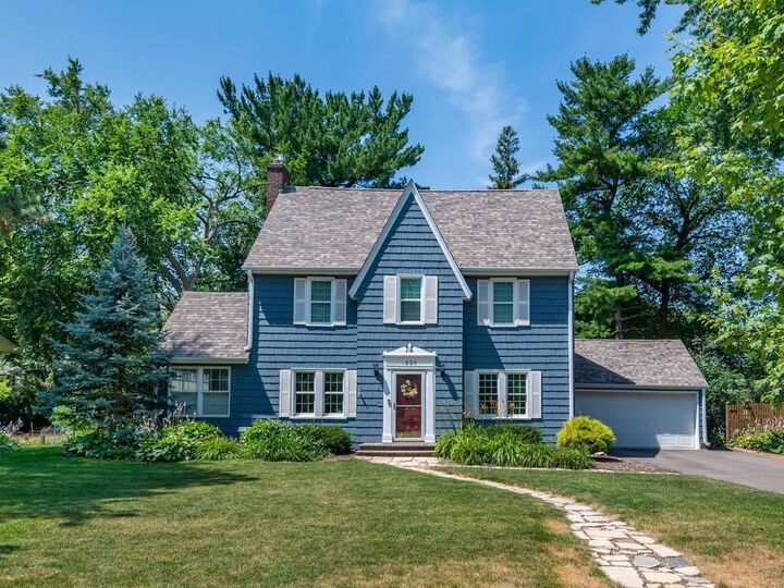 Property Photo:  220 Holly Road  MN 55343 
