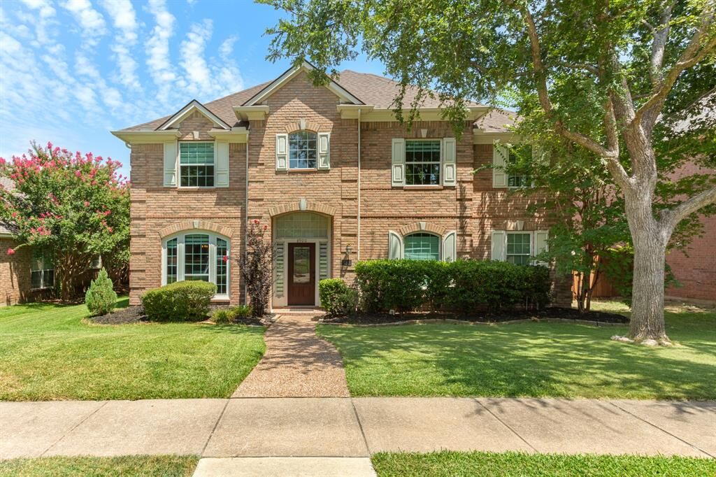 Property Photo:  8900 High Meadows Drive  TX 75025 