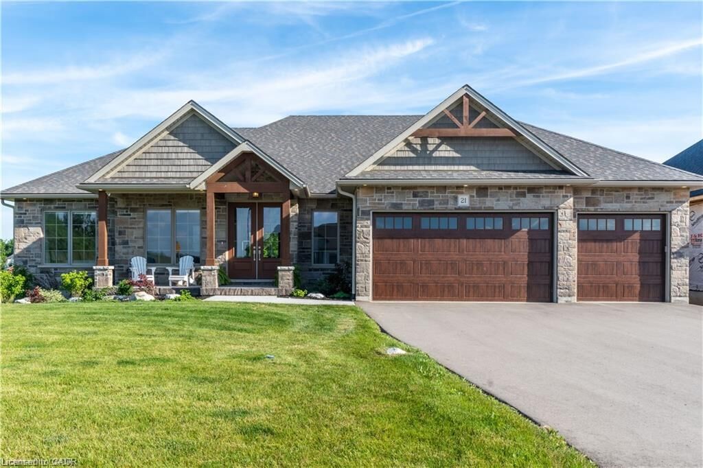 Property Photo: 21 Hudson Drive ON N3T 0V6