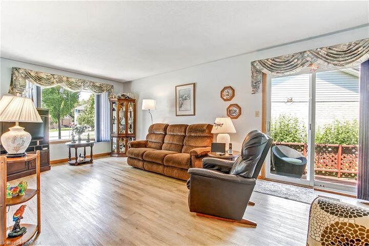 Property Photo:  27 O'Rourke Place  ON N4S 8T9 