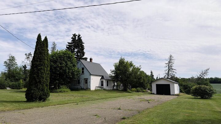 Property Photo:  2578 Garfield Road  PE C0A 1A0 