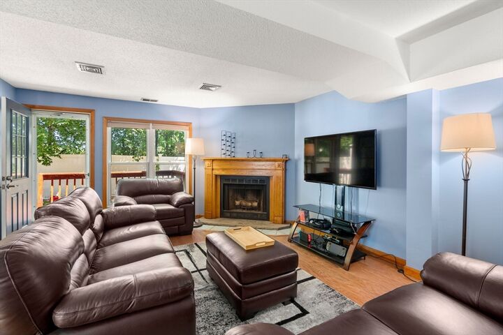 Property Photo: 1292 Commercial St 1292 MA 02189