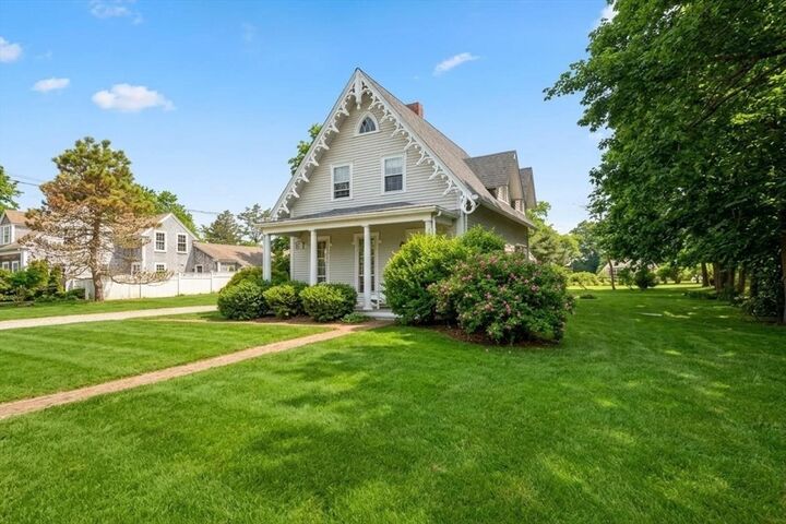 Property Photo:  59 Cottage St  MA 02043 