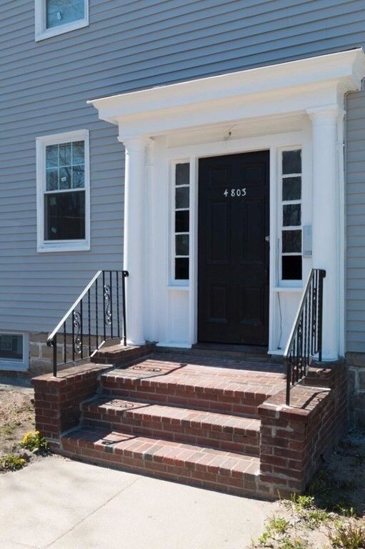 Property Photo: 4803 Washington St 3 MA 02132