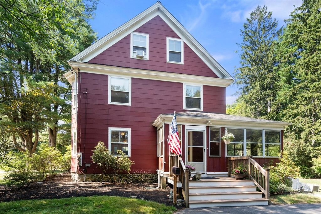 Property Photo: 15 Morningside Dr MA 02081