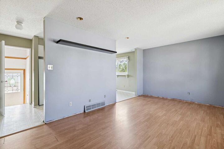 Property Photo: 126 Thistle Way AB T1P 1C6