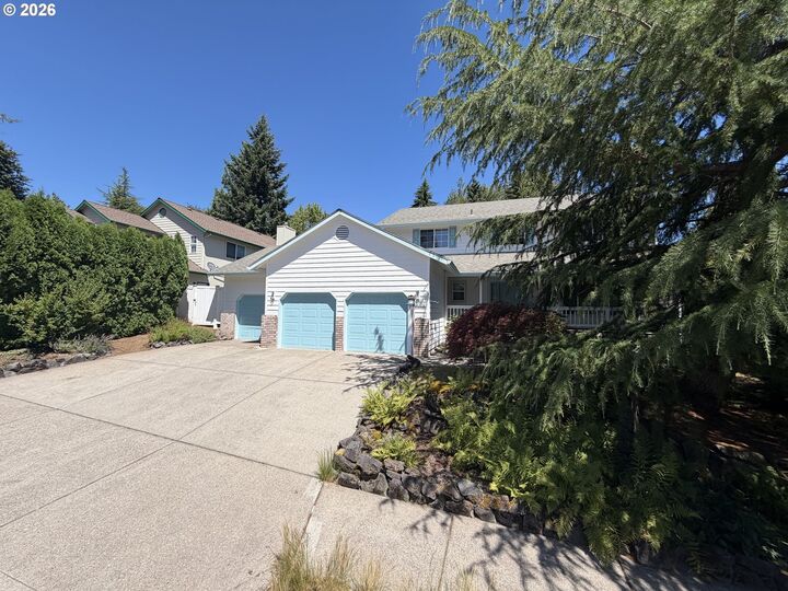 Property Photo:  36300 Yocum Loop  OR 97055 