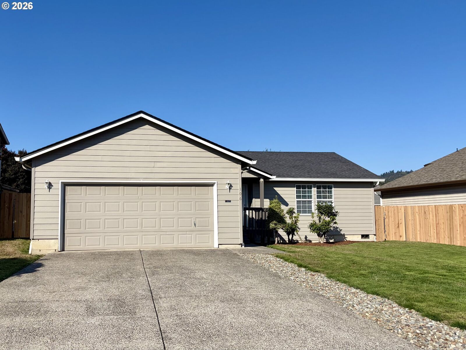 Property Photo:  106 Mission Rd  WA 98626 