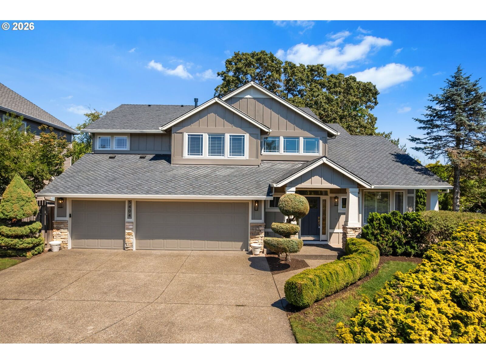 Property Photo:  5404 Southwood Dr  OR 97035 