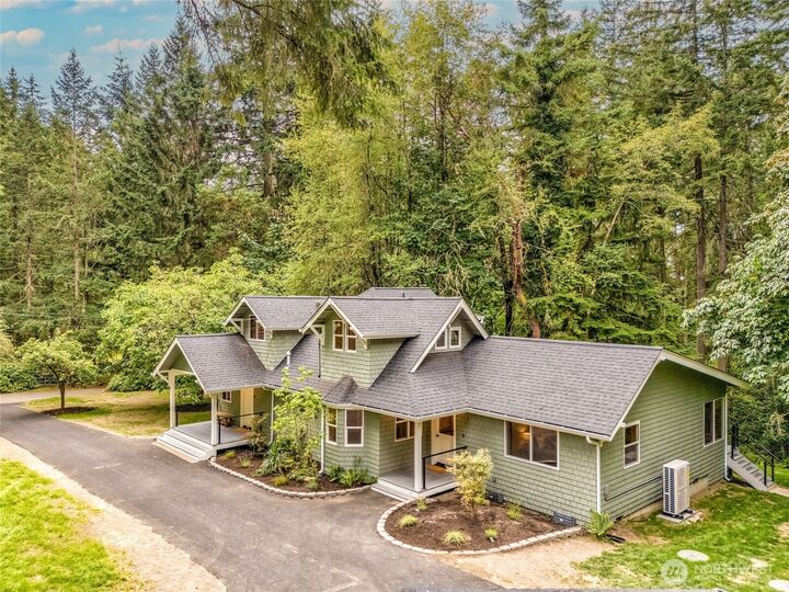 Property Photo:  13214 SW 224th Street  WA 98070 