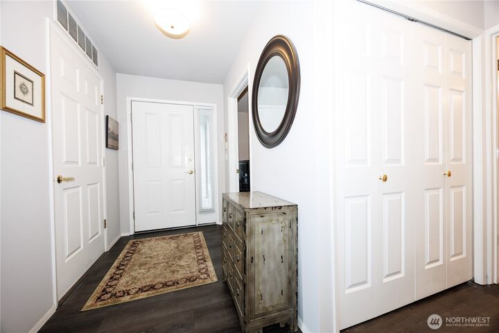 Property Photo:  5020  Festival Boulevard 1D  WA 98226 