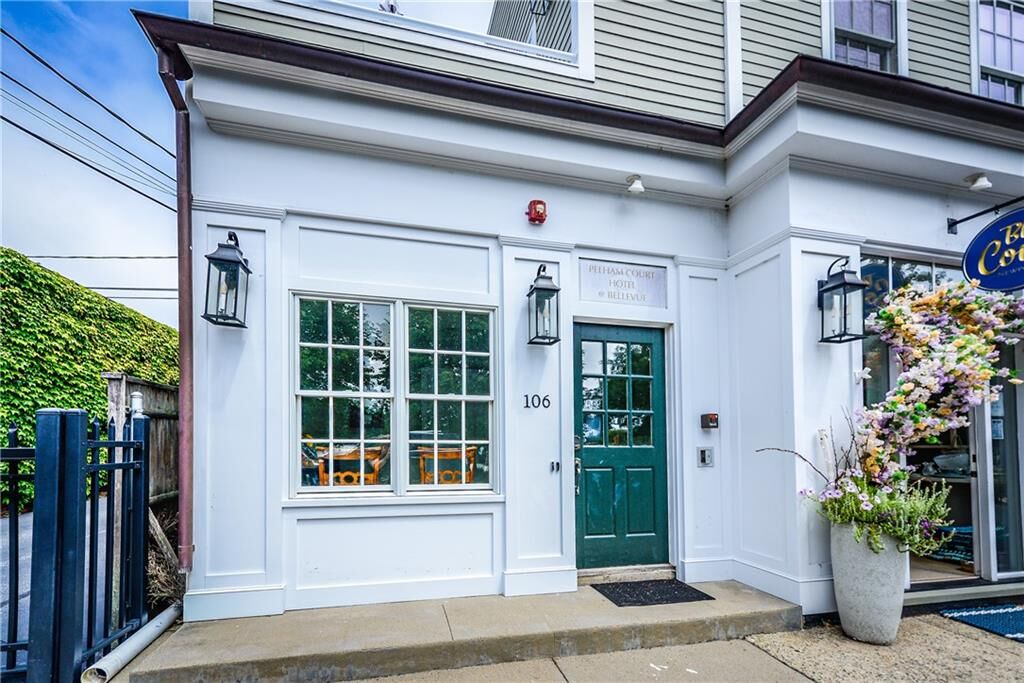 Property Photo:  106 William Street 2  RI 02840 