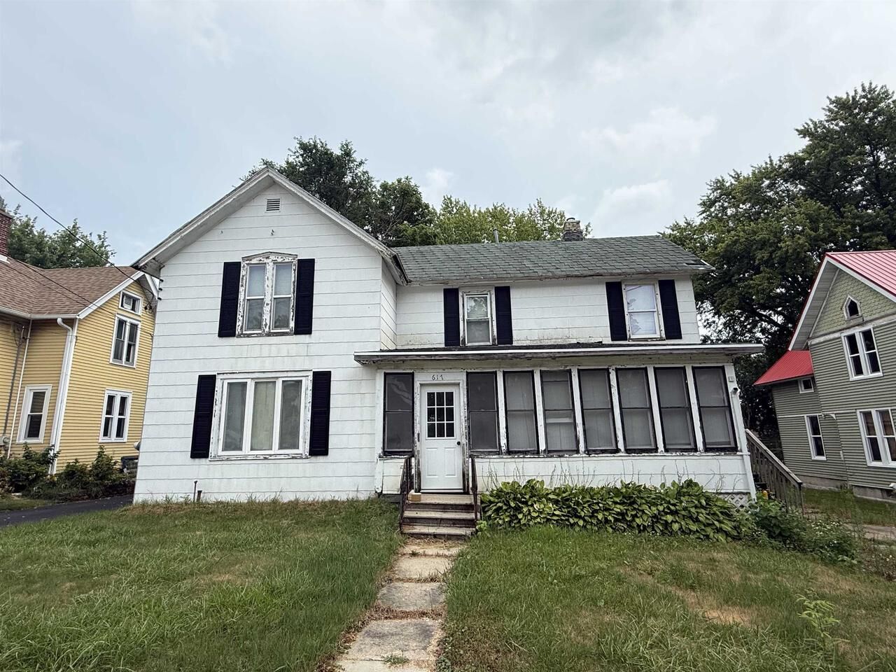 Property Photo:  617 S Spring Street  WI 53916 
