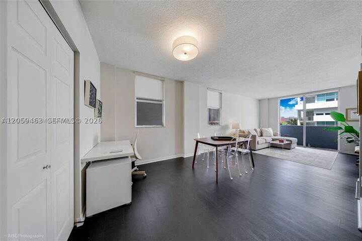 Property Photo:  115 SW 11th St 505  FL 33130 