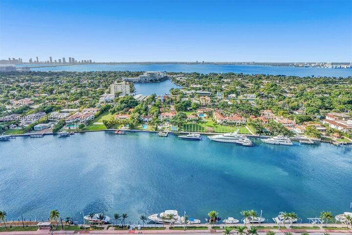 Property Photo:  4775 Collins Ave 3007  FL 33140 