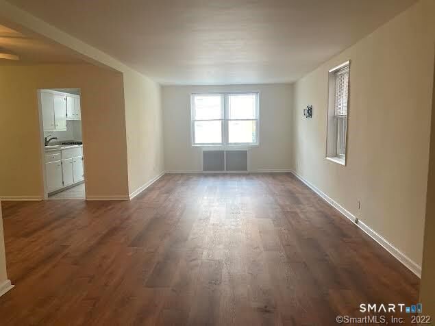 Property Photo: 39 Glenbrook Road 2R CT 06902