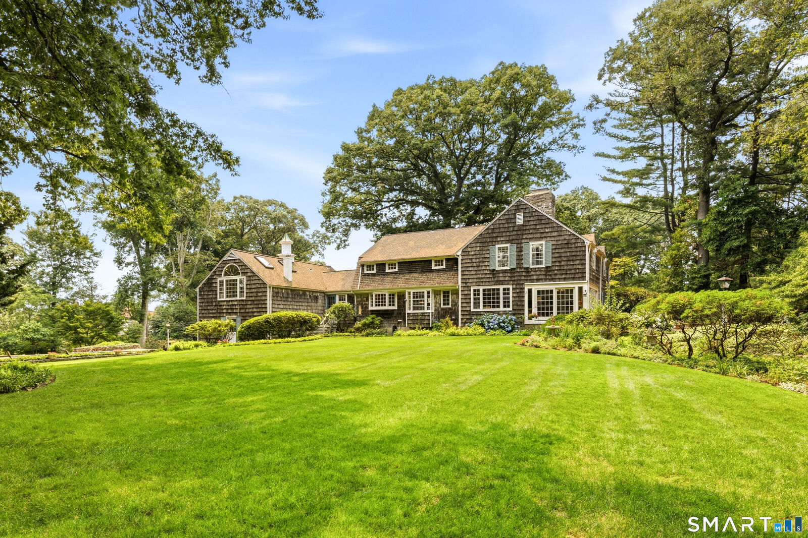 Property Photo:  50 Brookbend Road  CT 06824 