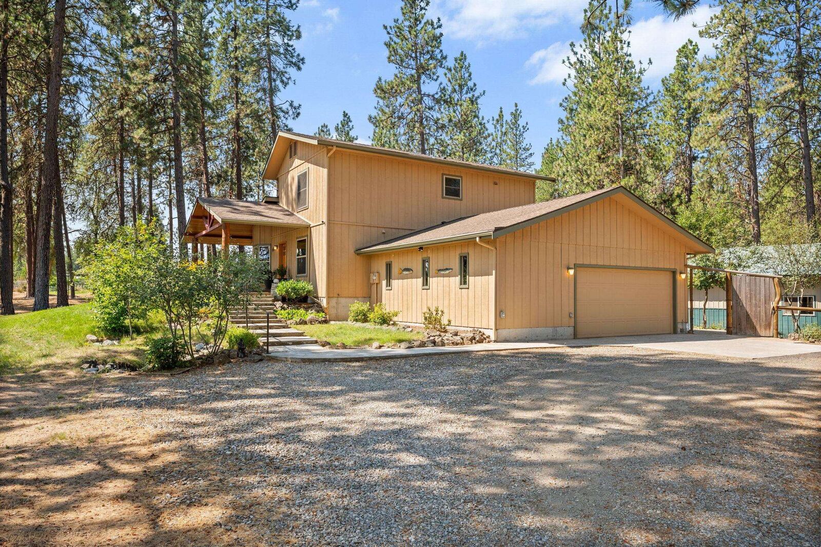 Property Photo: 4210 S Dorset Rd WA 99224