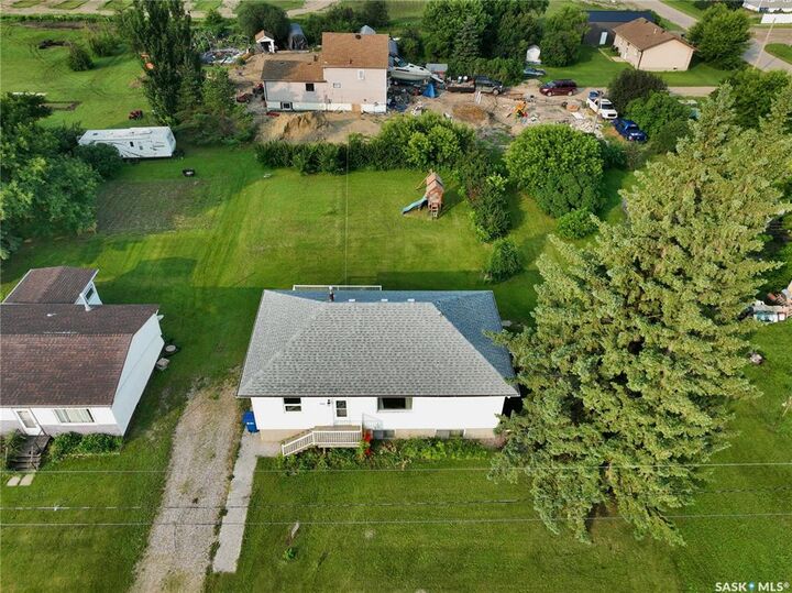 Property Photo:  701 3rd Avenue  SK S0A 3W0 