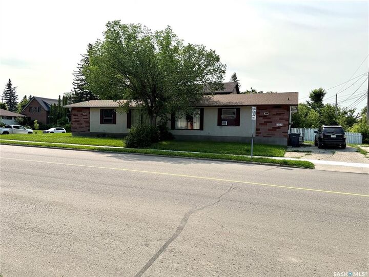 Property Photo:  1491 98th Street A/B  SK S9A 0M3 