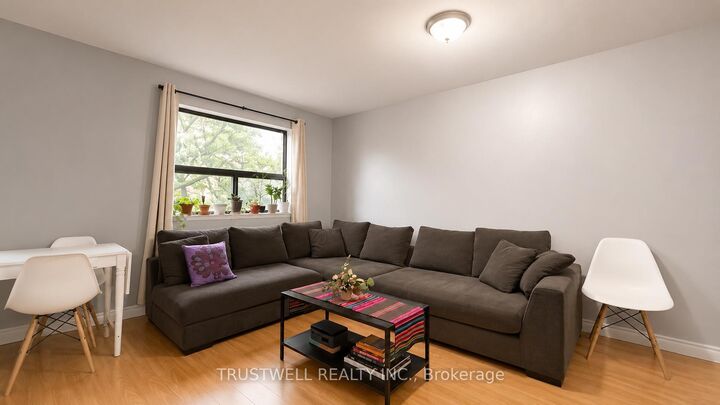 Property Photo: 122 Atlantic Avenue Apt A ON M6K 1X9