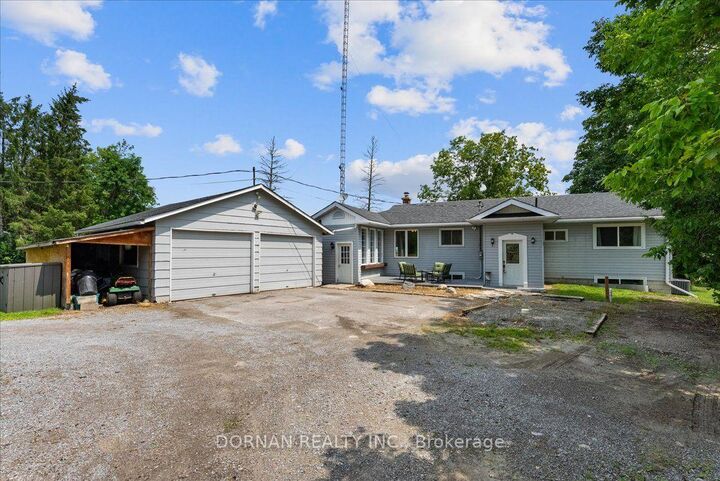 Property Photo:  24 Butternut Drive  ON K9V 4R1 