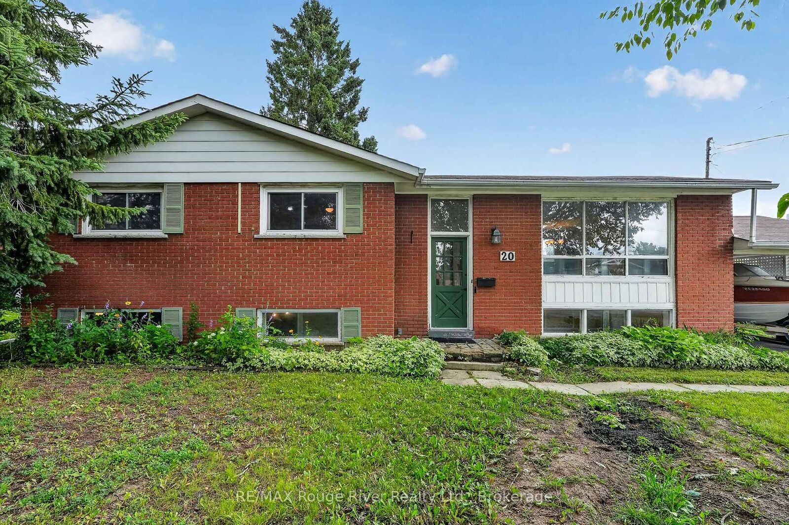 Property Photo:  20 Catherine Street  ON K9A 4V1 