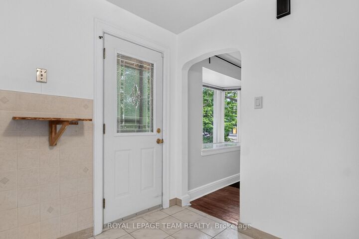 157 Mulvihill Avenue — photo 1