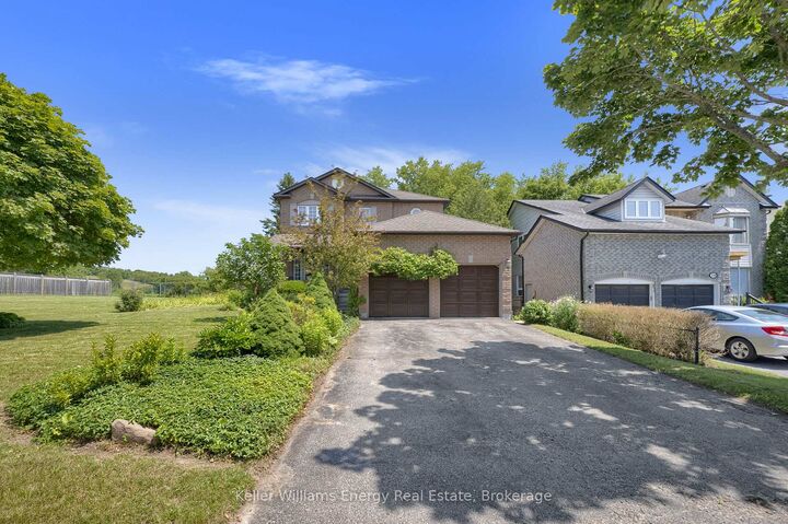 Property Photo: 276 Andrew Street ON L1B 1K3