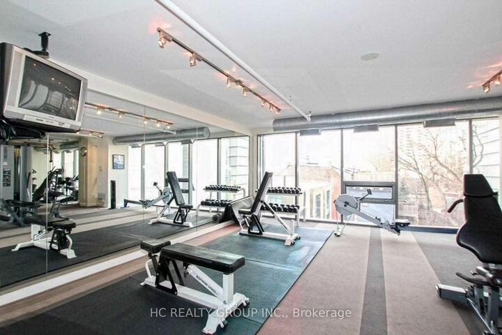Property Photo: 285 Mutual Street 1905 ON M4Y 3C5