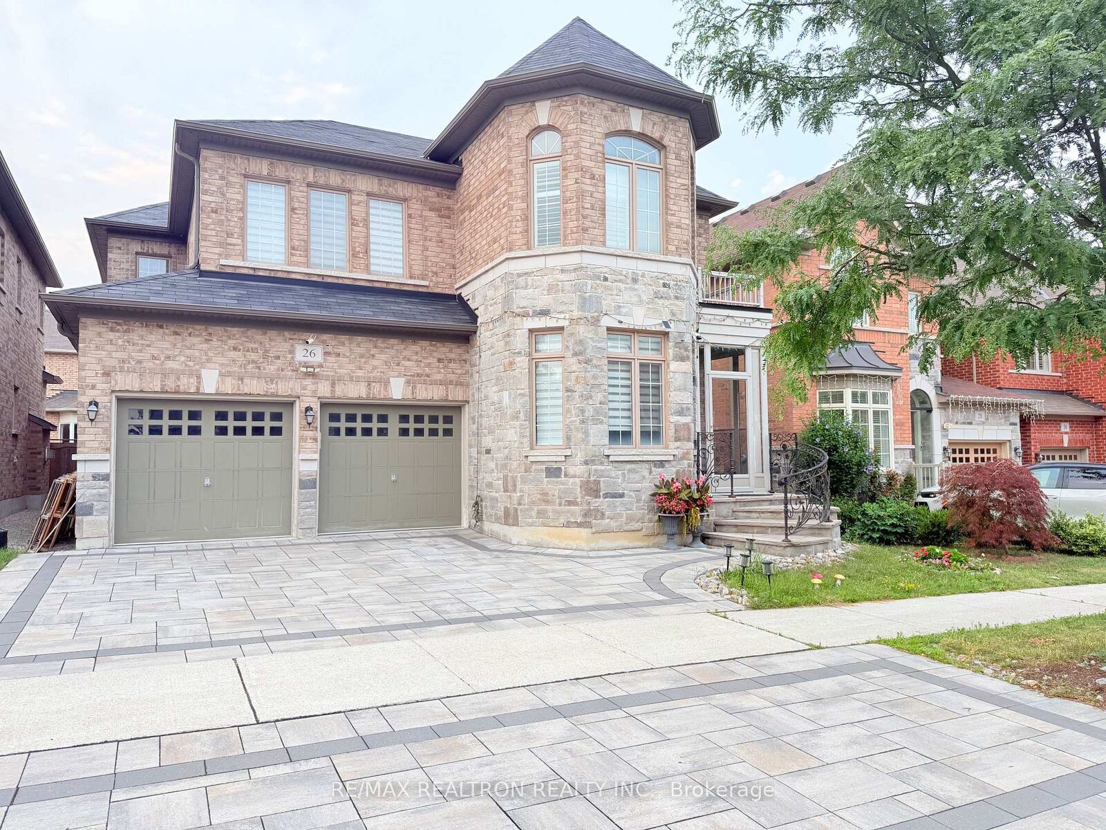 Property Photo:  26 Hua Du Avenue  ON L6C 0T2 