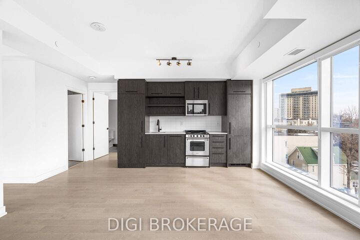Property Photo:  560 Rideau Street 1007  ON K1N 5Z8 