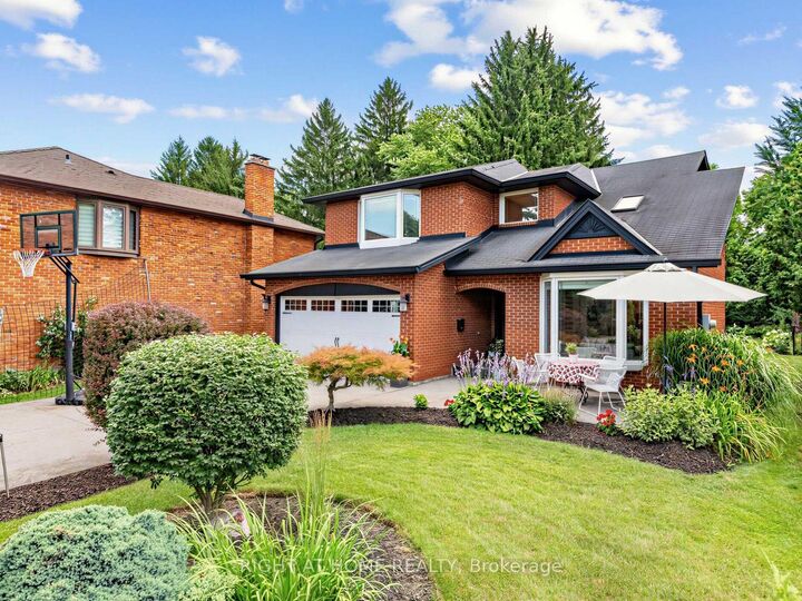 Property Photo: 608 Highvalley Road ON L9G 3X3