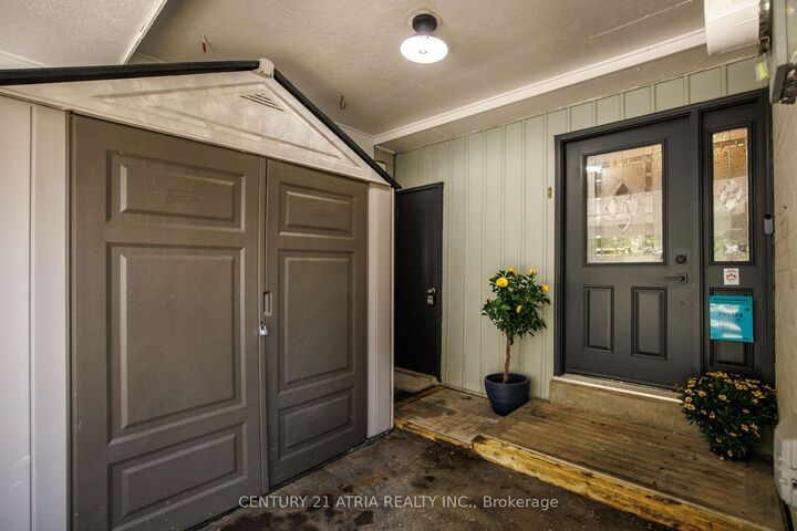 Property Photo:  58 Traverston Court  ON L6Z 1C9 