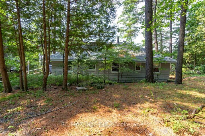 Property Photo: 1022 Two Dogs Lane ON K0M 1J2