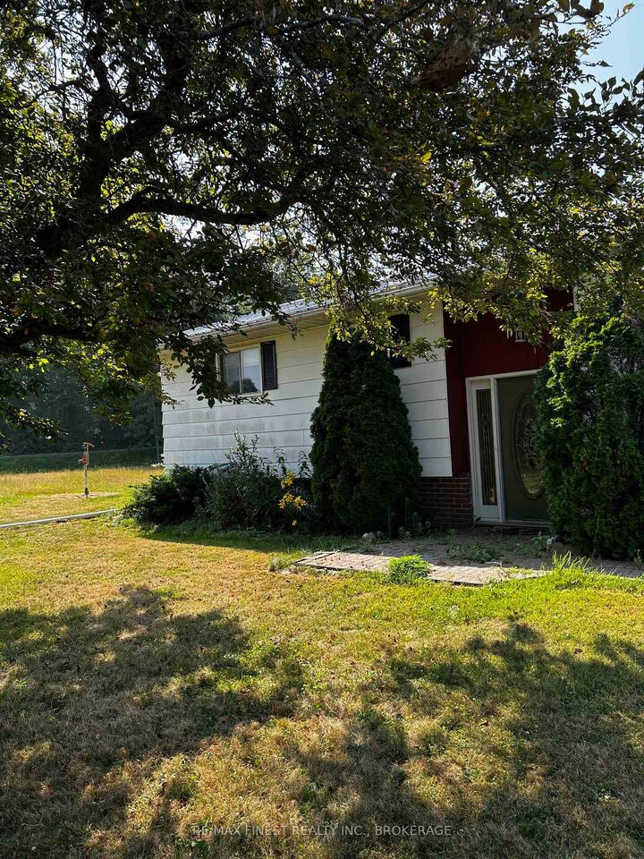 Property Photo:  220 Eden Grove Road  ON K0E 1L0 