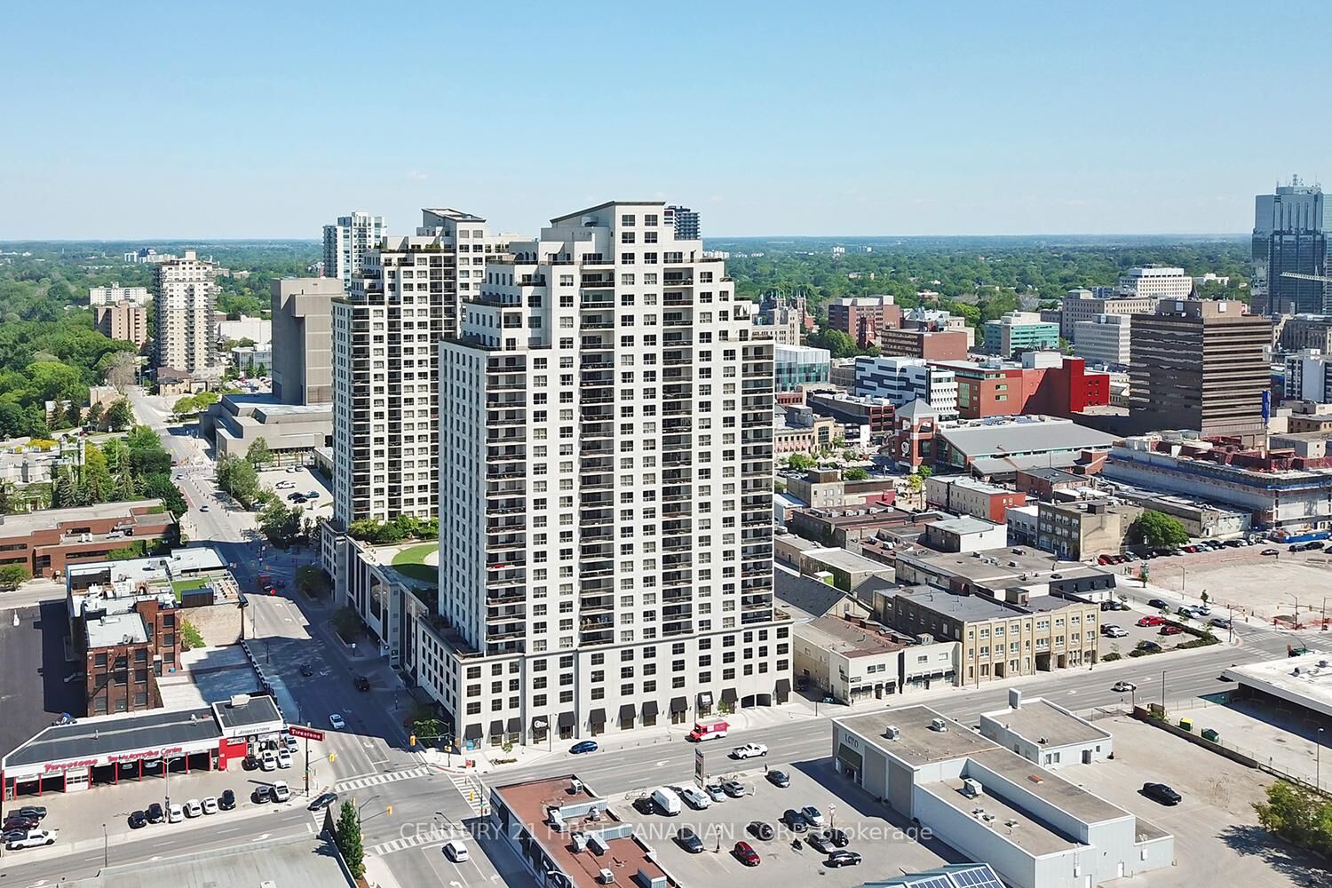 Property Photo: 330 Ridout Street N 2108 ON N6A 0A7