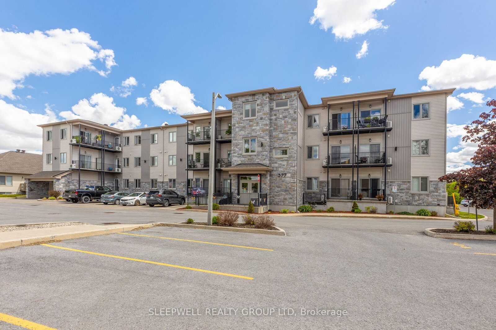 Property Photo:  377 Solstice Crescent 204  ON K0A 1W1 