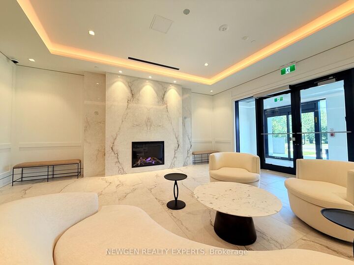 Property Photo:  4010 Eglinton Avenue W 707  ON M9A 0G5 