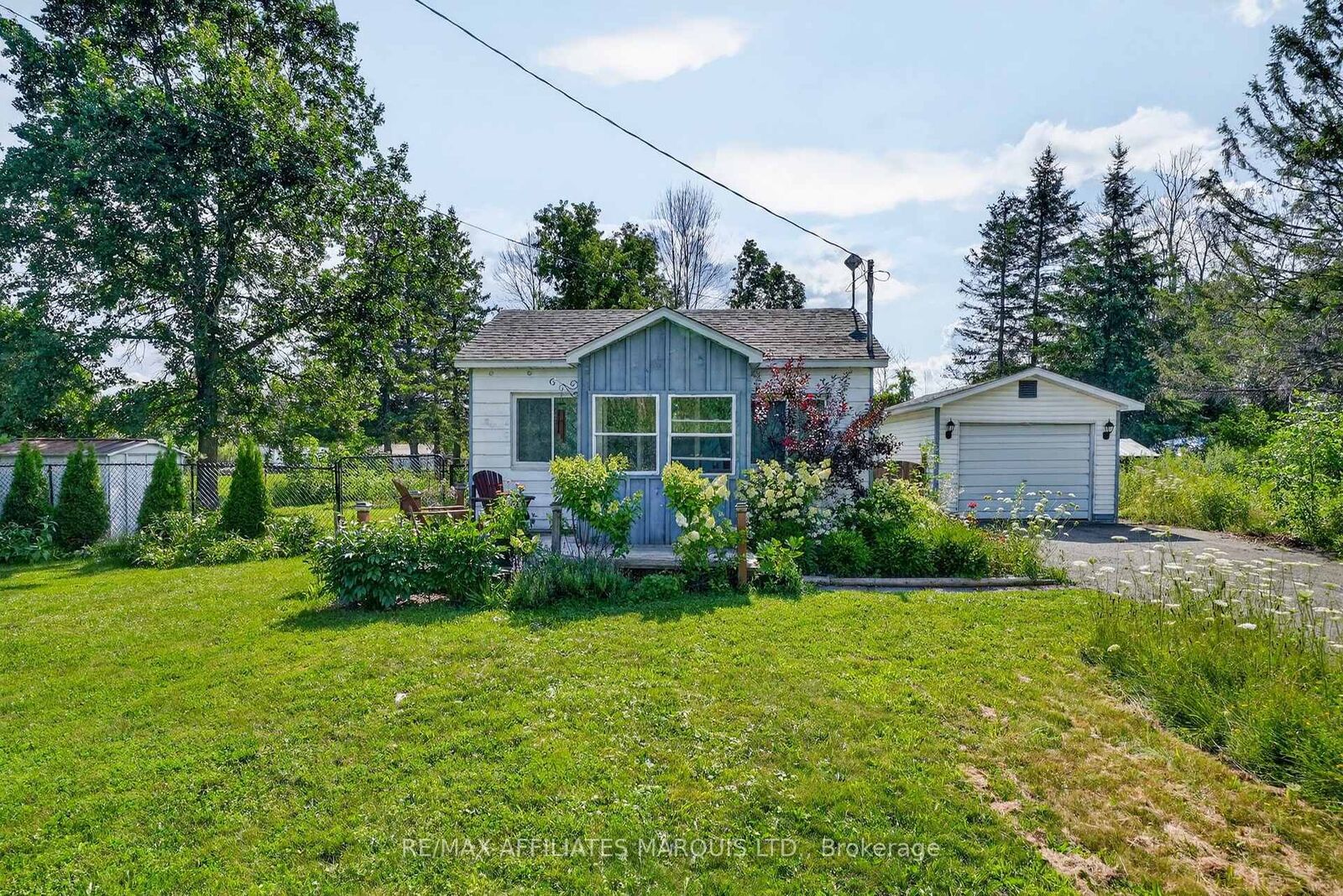 Property Photo:  5414 Farran's Point Rd Road  ON K0C 1M0 