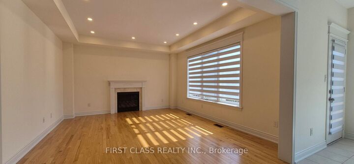Property Photo:  6 Blacksmith Trail  ON L9N 0R4 