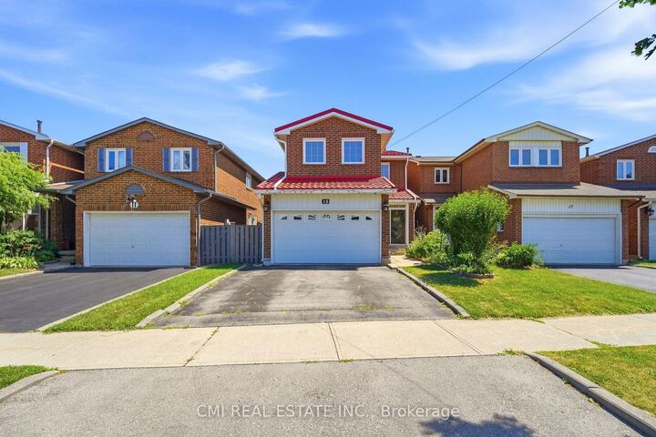 Property Photo: 15 Cog Hill Drive ON L4K 1M6