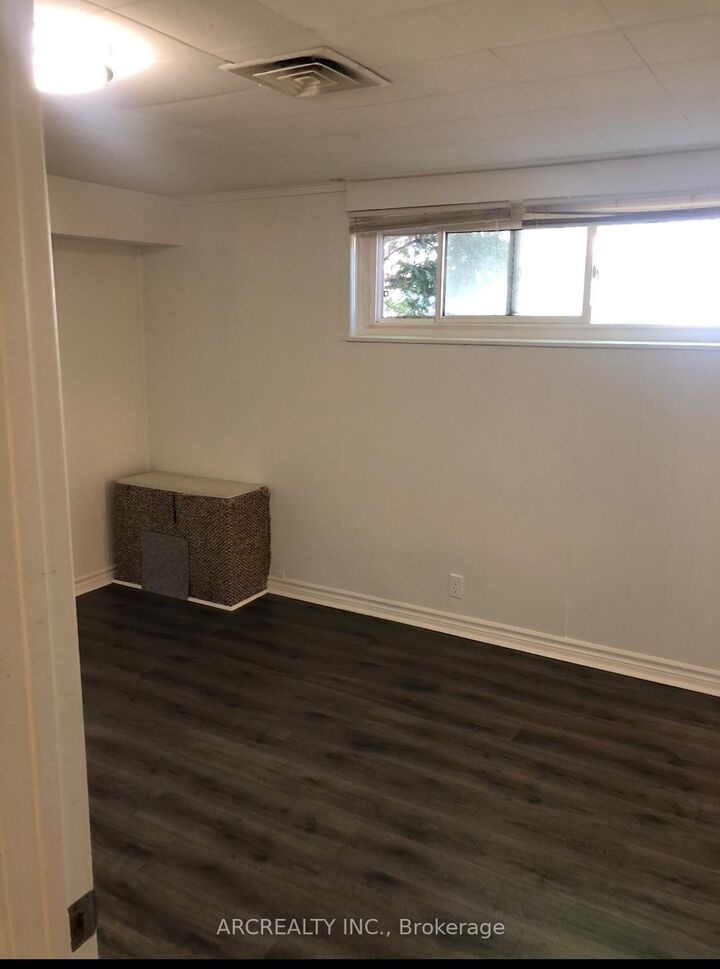 Property Photo:  218 Altamira Road Lower Level  ON L4C 4E1 