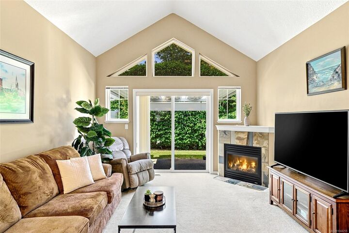 Property Photo: 631 Blenkin Ave #17 BC V9P 2Z4