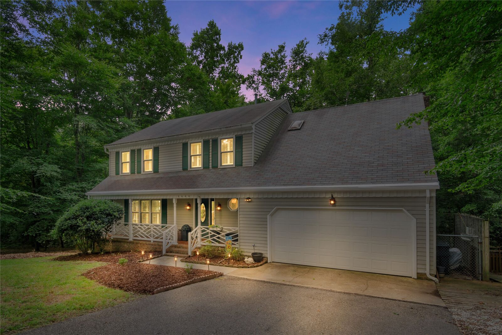Property Photo: 2800 Starling Drive VA 23185